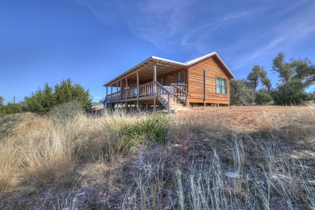 Rocky Ridge Cedar Cabin With Hot Tub & Amazing Views Crabapple Exteriör bild